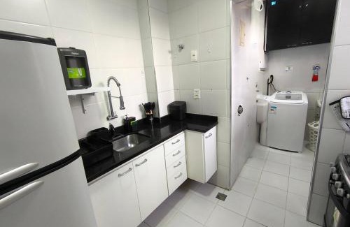 Zona Sul Apartment | Melissa · Botafogo - 1 quarto, amplo e silencioso!