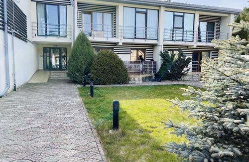 Jurmala Apartment | Melluzi Apartment 15 min from beach