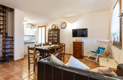 Riparbella House | Melograno by Interhome