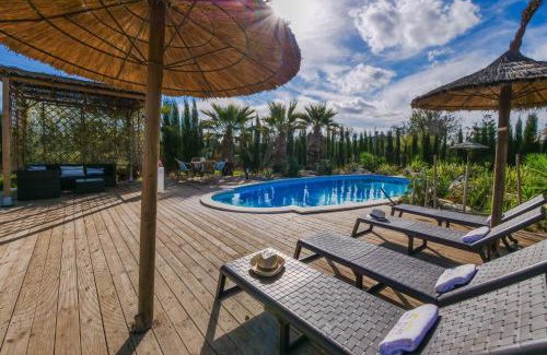 Inca Villa | Melongos