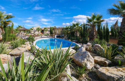 Inca Villa | Melongos