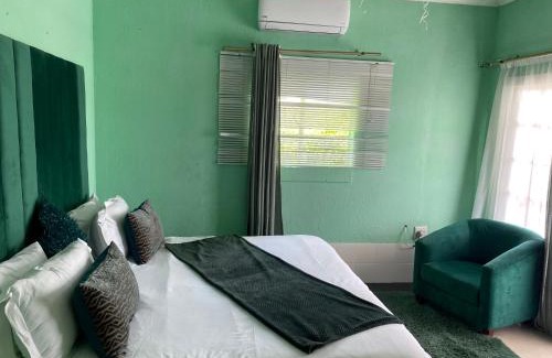 Dr JS Moroka House | Mementos Guesthouse
