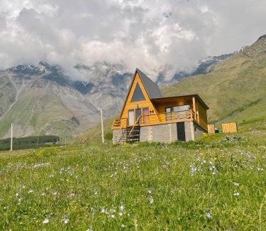 Stepantsminda Apartment | Memory Hut Kazbegi