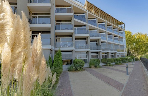Sozopol Apartment | MENADA * SOUTH PEARL* Pool View Studio for Family