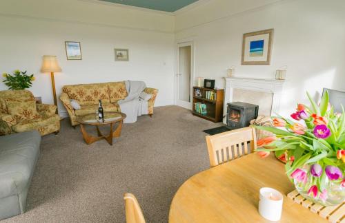 Penmon House | Menai Gardens