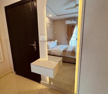 Fatehjang Apartment | Mentmore Suite Duplex 601 by The Royal Escape