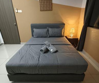 Bandar Penawar Apartment | Meow & Lovely Cat-Inspired New Homestay 3BR-8px