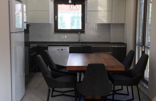 Yanik House | MERAL RESORT 1