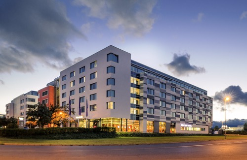 Eschborn Hotel | Mercure Hotel Frankfurt Eschborn Helfmann-Park