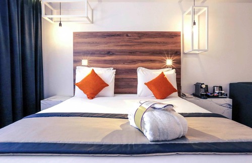 Saint Nicolas - Charles III - Ville vieille - Trois Maisons - Leopold Hotel | Mercure Nancy Centre Gare