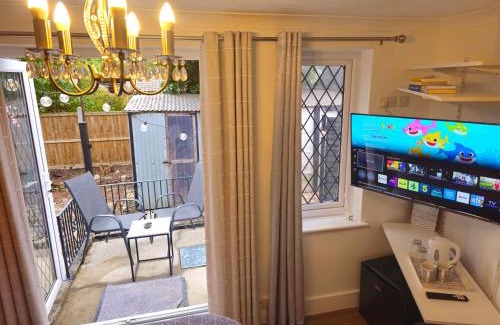 Ipswich House | Meredith House, Ipswich