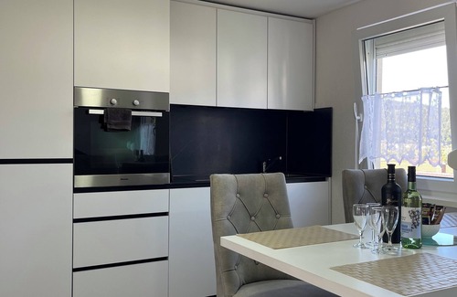 Tuttlingen Apartment | Mergim Nebihi