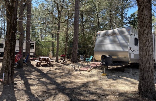Circle D-KC Estates House | Meri-D sleeps 4 - in Beautiful Lost Pines!