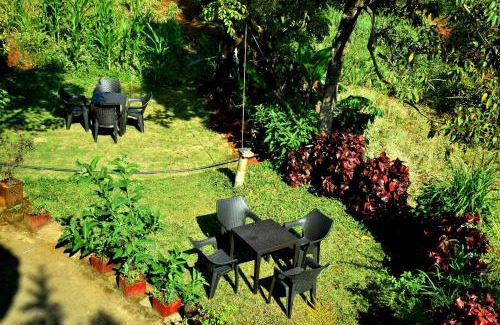 Machutar Villa | MERIDIAN AC VILLA - Besides Valley View & Strawberry Farms
