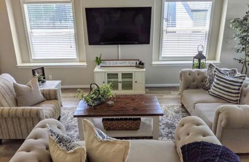 Meridian House | Meridian BnB ID - Pristine 4BR 2BA Spacious Home In The Heart Of Meridian Near Boise