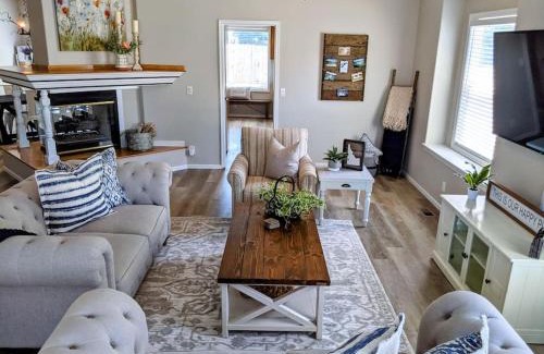 Meridian House | Meridian BnB ID - Pristine 4BR 2BA Spacious Home In The Heart Of Meridian Near Boise