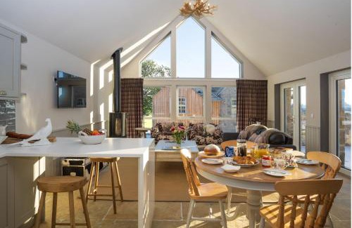 Murthly House | Merlin Steading with hot tub