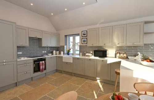 Murthly House | Merlin Steading with hot tub