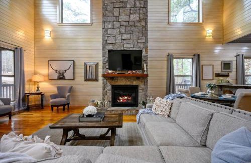 Broken Bow House | Merlot Mountain By The Cohost Company