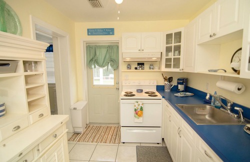 Roberta Heights House | Mermaid House - unlimited well mannered pets .HotTub