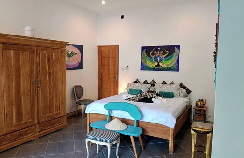 Bukti Bed & Breakfast | Mermaid Suite With AC 1 B&B - Bali Jungle Retreat with Fine Dining & Eco Pool