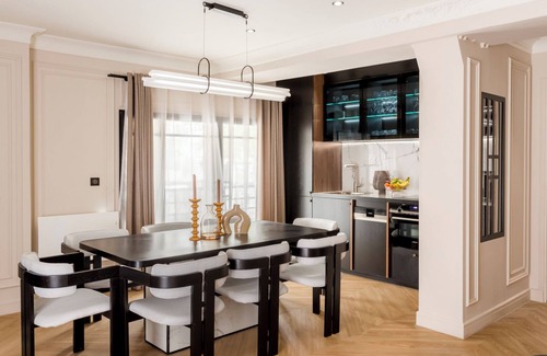 Strasbourg -Saint-Denis Apartment | Merveil - Luxury Suite -Marais - Bvd Saint Denis