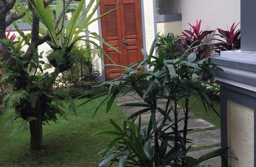 Batu Bolong Hotel | Meryta Guesthouse 1