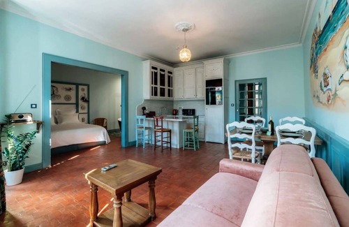 Pezenas Hotel | Mes à Moi Pézenas