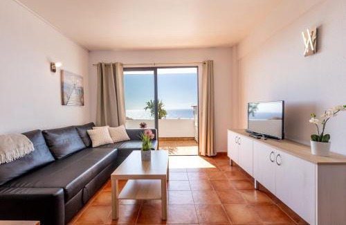Tacoronte Apartment | Mesa del Mar Ocean Views