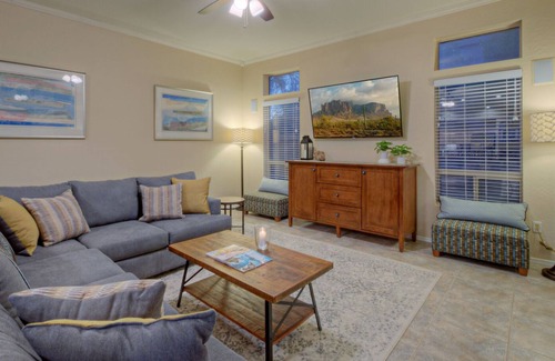 Las Sendas House | Mesa: Pool Table, TVs All BRs, Pvt POOL/SPA, Golfer/Biker/Hiker's Paradise