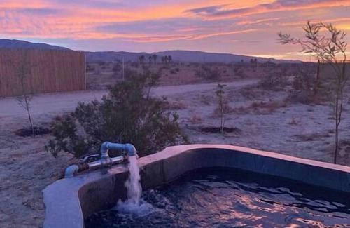 Wonder Valley House | Mesquite Cabin Studio w/Private Hot Springs Tub
