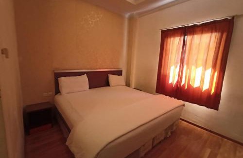 Sampit Hotel | Mess MT Haryono RedPartner