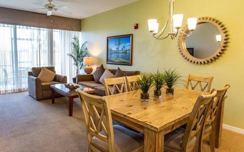 Naples Apartment | Messina Vacation Rental