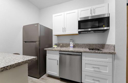 Chandler Apartment | Metro Extended Stays , Chandler - Cozy 2 Beds