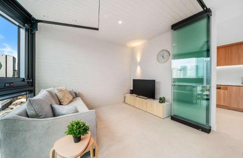 Perth Central Business District Apartment | Metro Nest Light-Filled 1BR in CBD