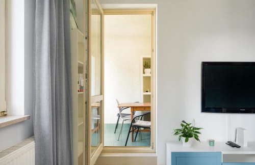 Mokotow Apartment | Metro Wilanowska Comfort Apartment by Bookinghost