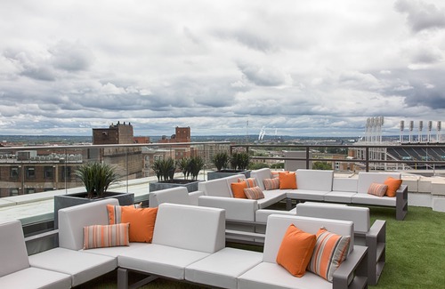 Gateway District Hotel | Metropolitan at The 9, Autograph Collection