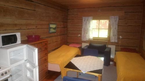 Multia Hotel | Metsolan pihapiiri