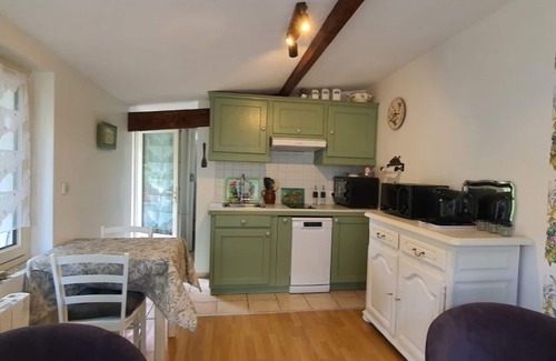 Guernes Cottage | Meublé de tourisme classé 3* 35 m2 + terrasse. 2 pers, countryside VEXIN FRANçAIS