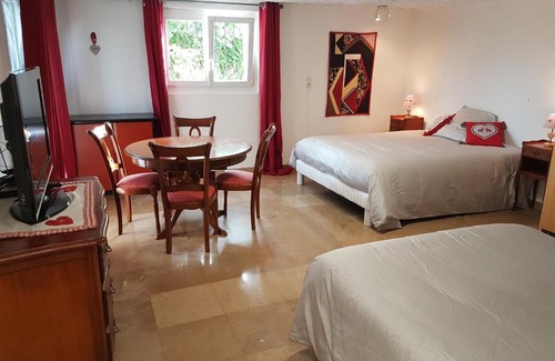 Kuttolsheim House | Meublé du vignoble - Piscine - Sauna - proche Strasbourg - Classé 3 étoiles