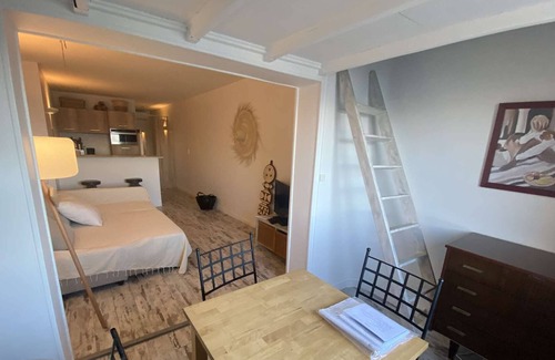 Le Brusc Apartment | Mezzanine studio sleeping 4 with panoramic sea view