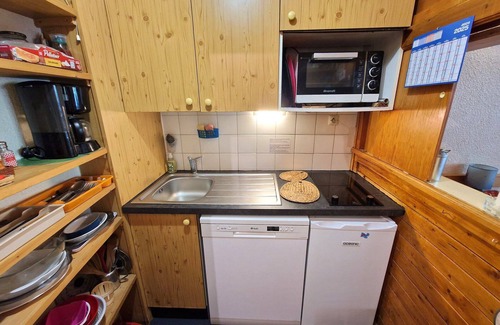 Valfrejus Apartment | Mezzanine studio 4/6 people, Valfréjus, ski-in/ski-out