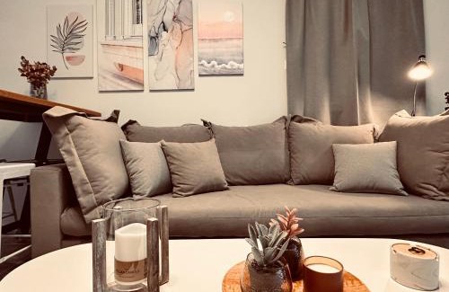 Tsilivi House | Mg Cottage - House with pool 10 mins from the beach by Villa Mana Gers