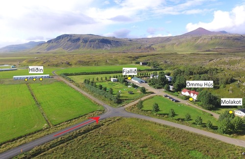 Hjardarfell Hotel | Miðhraun - Lava Resort