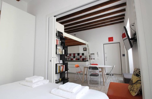 Milan Apartment | MI-CANO34A2 - Canonica 34