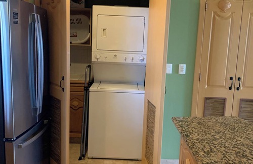 Flamingos Condo | Mi Casa Su Casa! Welcome to our home