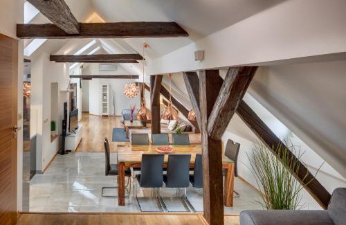 Stare Mesto Apartment | Michalská - Old Town Apartment