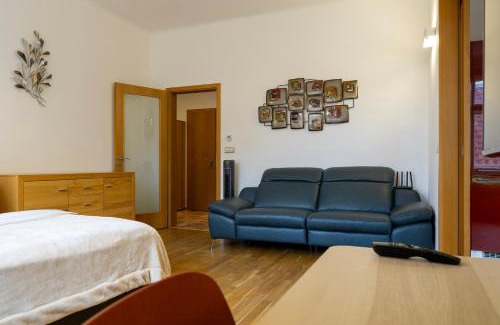 Stare Mesto Apartment | Michalská Residence by Old Town Square