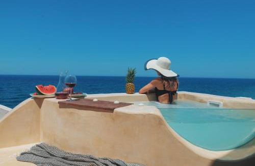 Kamari Villa | Michelangelo Beach Villa