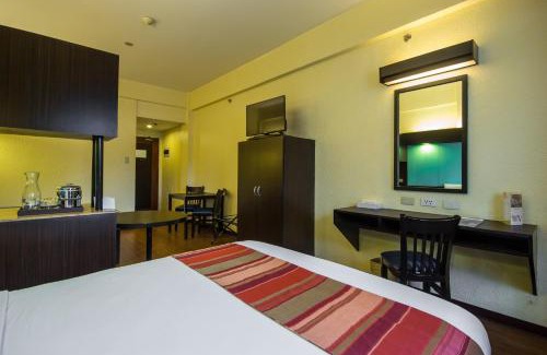 Santo Tomas Hotel | Microtel by Wyndham Batangas